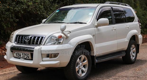 Toyota Land Cruiser Prado 2006 White