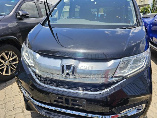 Honda Stepwgn 2018 Black