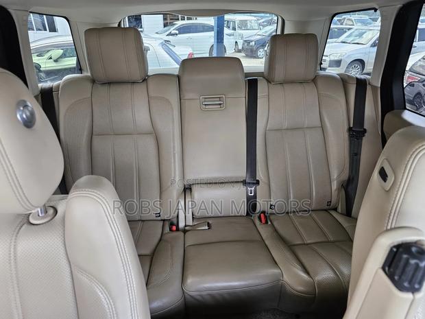 Land Rover Range Rover Vogue 2017 Gold