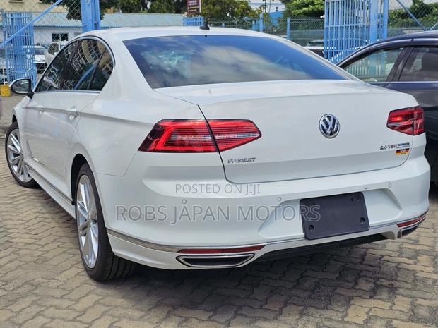 Volkswagen Passat 2018 Pearl