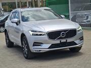 Volvo XC60 T5 Momentum AWD 2019 Silver for sale