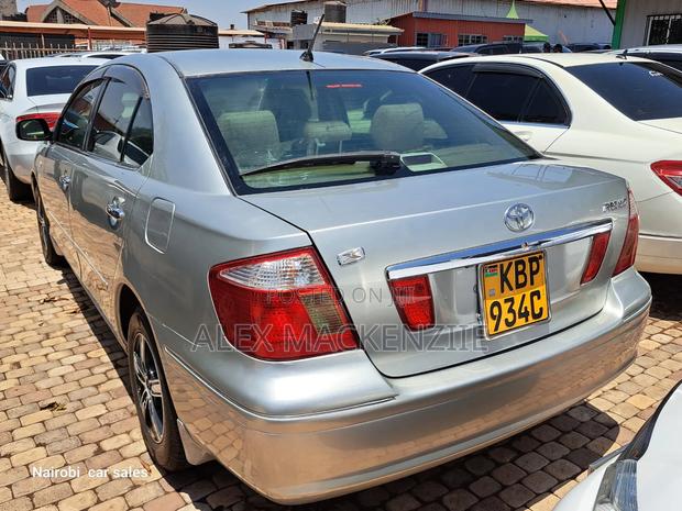 Toyota Premio 2005 Silver