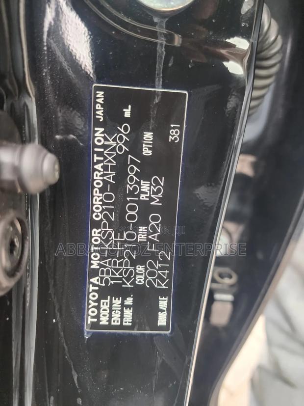 Toyota Yaris 2020 Black