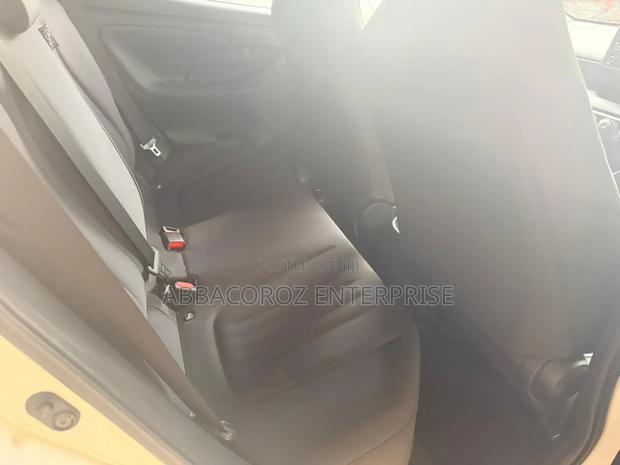 Toyota Yaris 2020 White