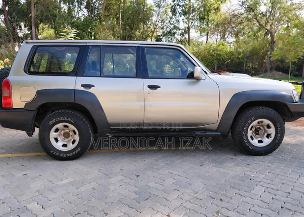 Nissan Patrol 2008 Silver