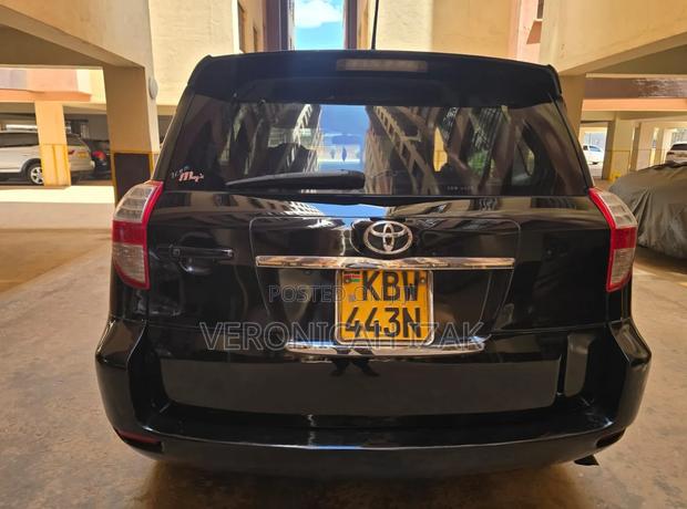Toyota Vanguard 2007 Black