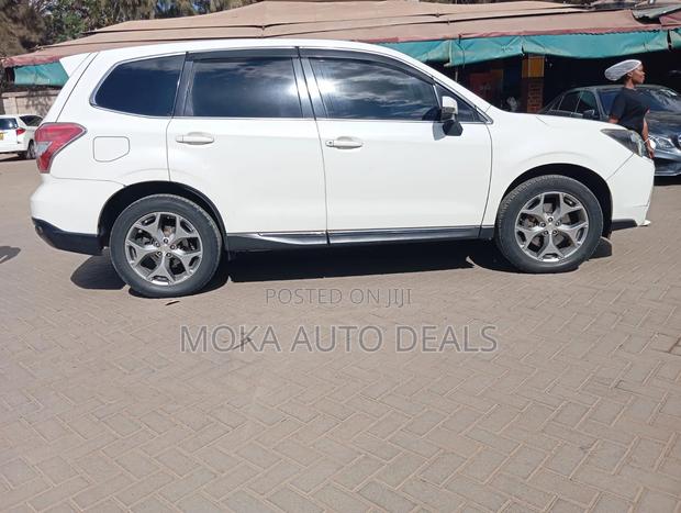 Subaru Forester 2.0XT Premium 4dr SUV AWD (2.0L 4cyl Turbo CVT) 2015