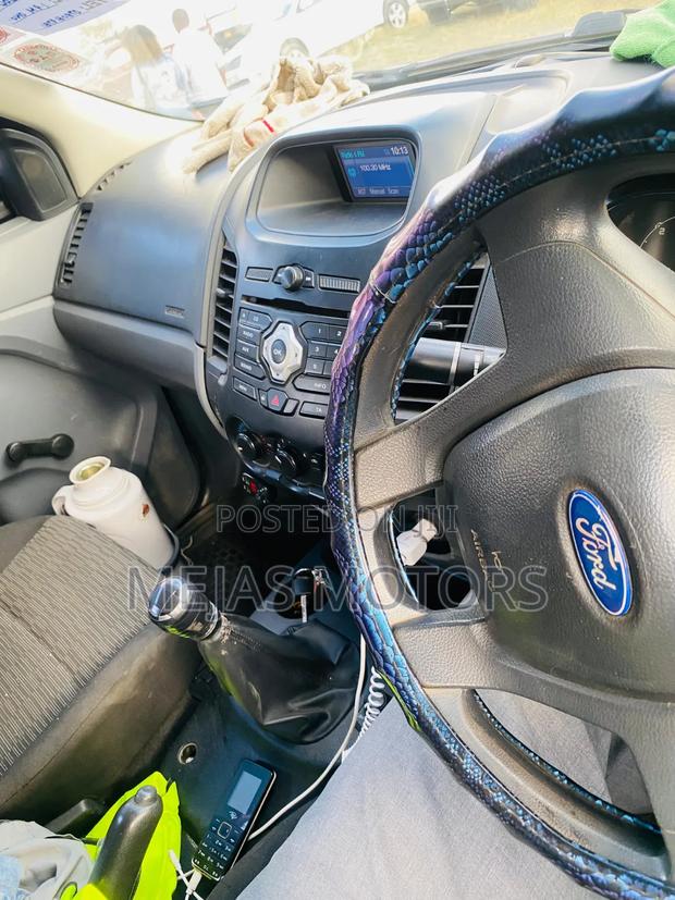 Ford Ranger 2015 Blue
