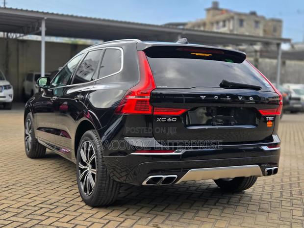 Volvo XC60 2019 Black
