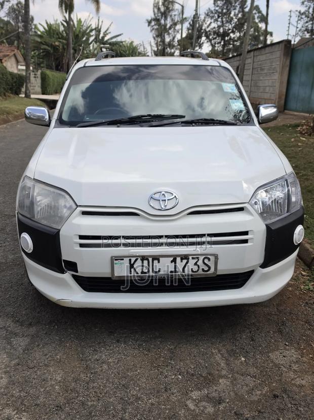 Toyota Probox 1.5 DX 2WD 2015 White