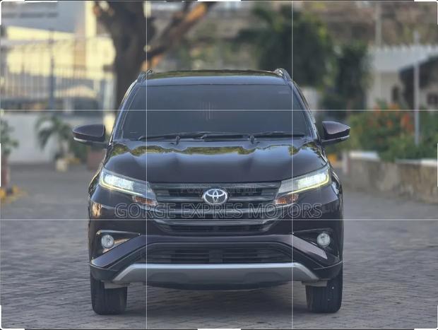 Toyota Rush 2019 Gray
