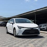 Toyota Corolla Touring 2020 White for sale