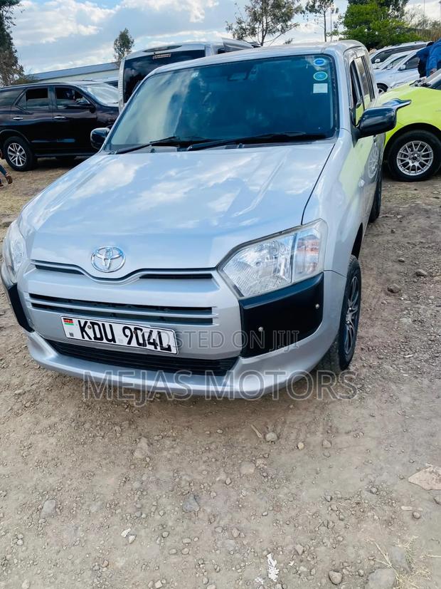 Toyota Succeed 2019 Silver