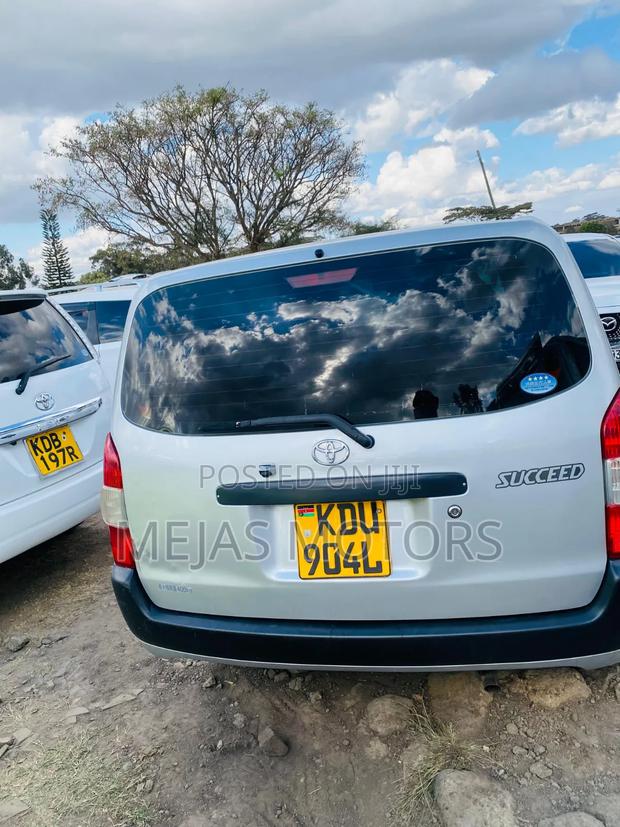 Toyota Succeed 2019 Silver