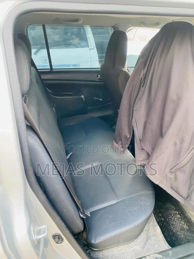 Toyota Succeed 2019 Silver