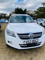 Volkswagen Tiguan 2009 White for sale