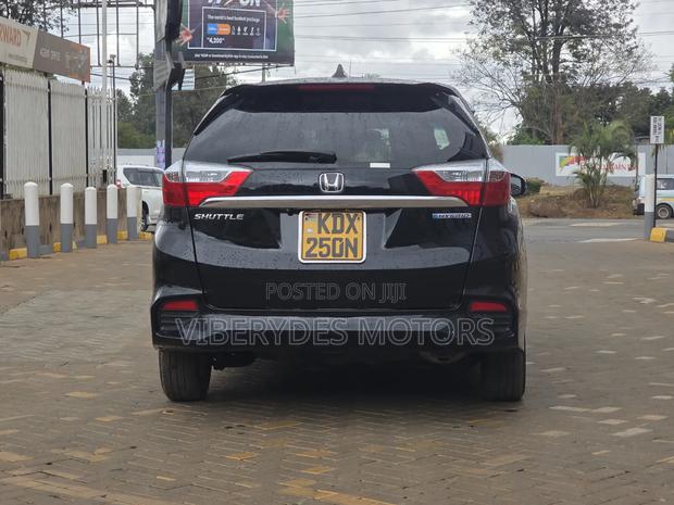 Honda Fit Shuttle 2017 Black