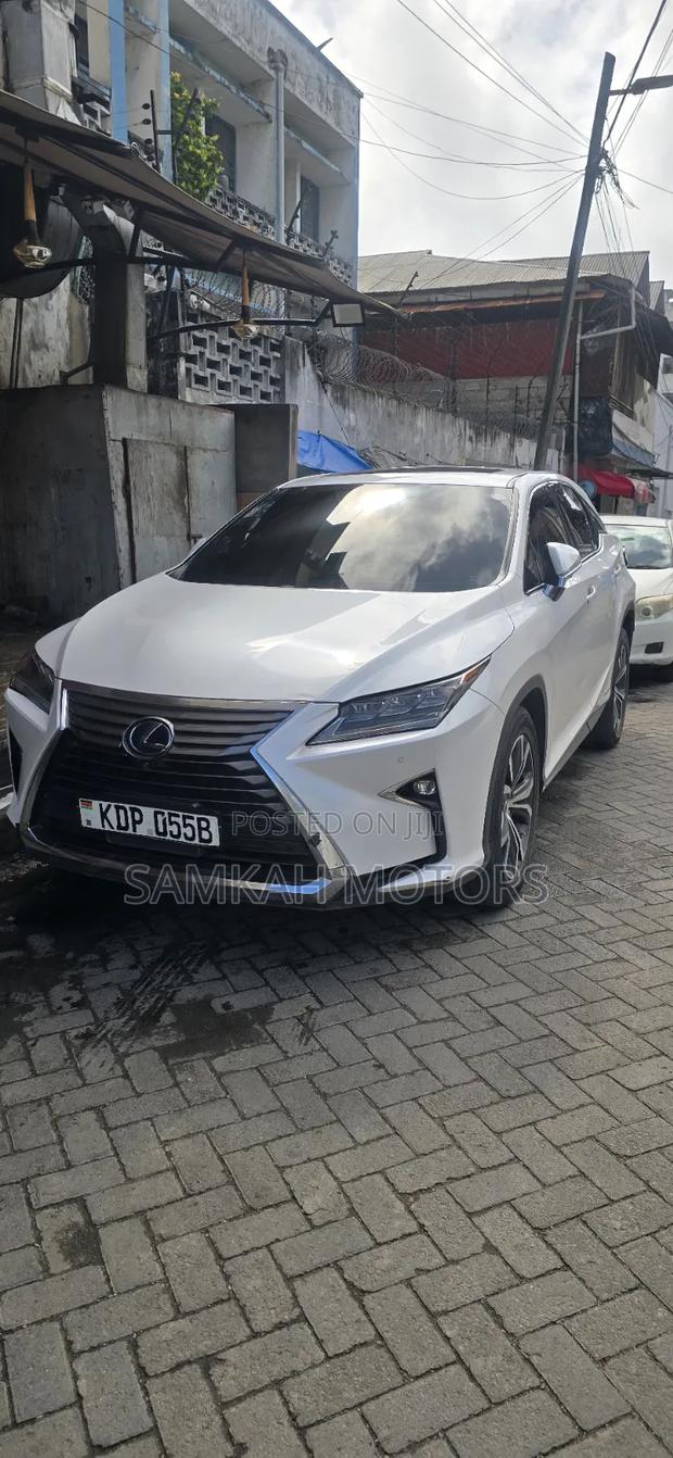 Lexus RX 2019 White