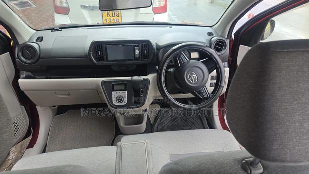 Toyota Passo 2019 Maroon