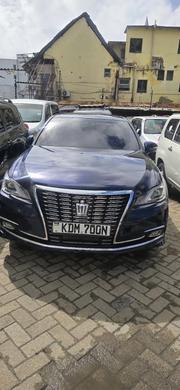 Toyota Crown 2017 Blue for sale