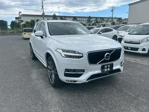 Volvo XC90 2019 Pearl