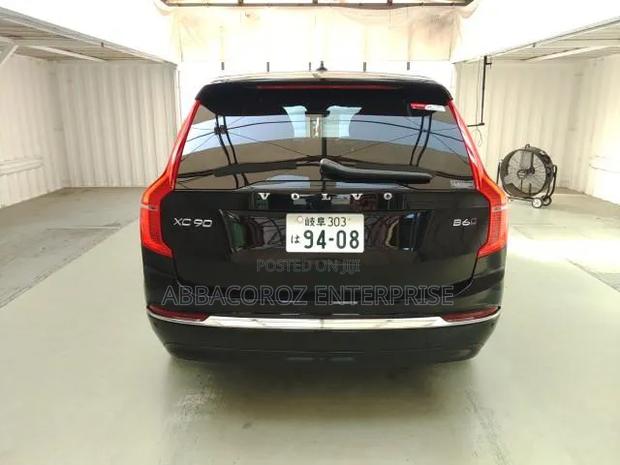 Volvo XC60 2023 Black