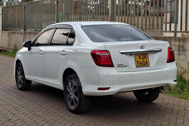 Toyota Axio 2018 White