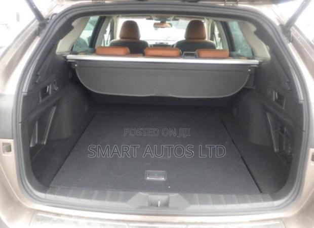 Subaru Outback 2022 Brown