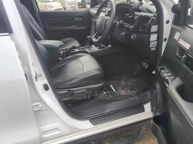 Toyota Hilux 2.8 Diesel 2020 White
