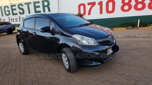 Toyota Vitz 2012 Black