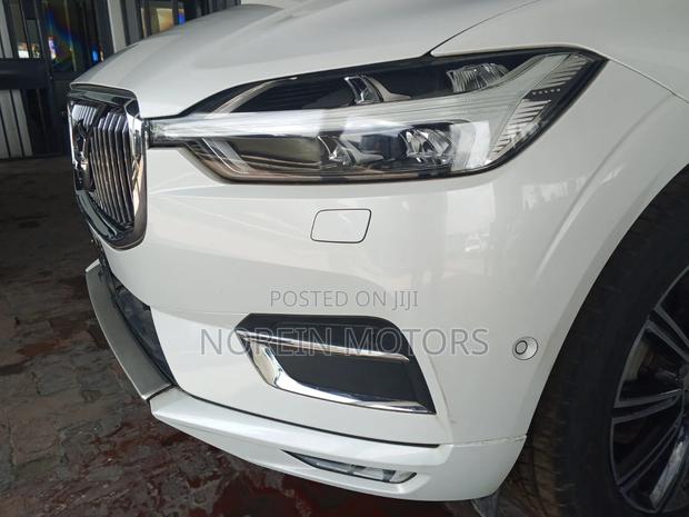 Volvo XC60 2019 White