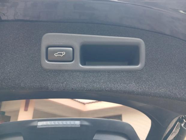 Toyota Harrier 2019 Black