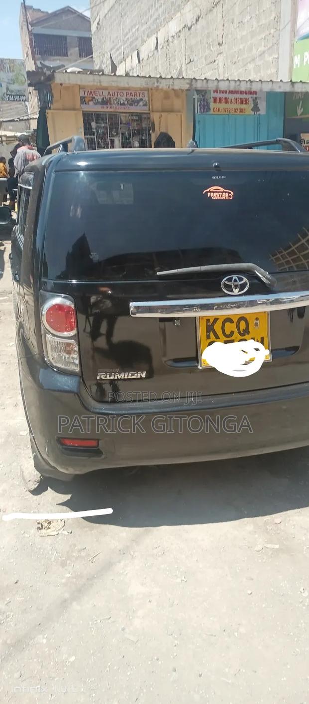 Toyota Rumion 2025 Black
