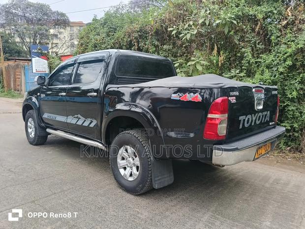 Toyota Hilux 2008 Black