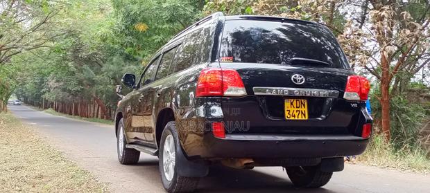 Toyota Land Cruiser 2014 Black