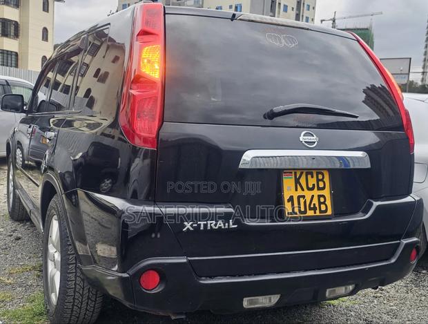 Nissan X-Trail 2.0 Comfort 2007 Black