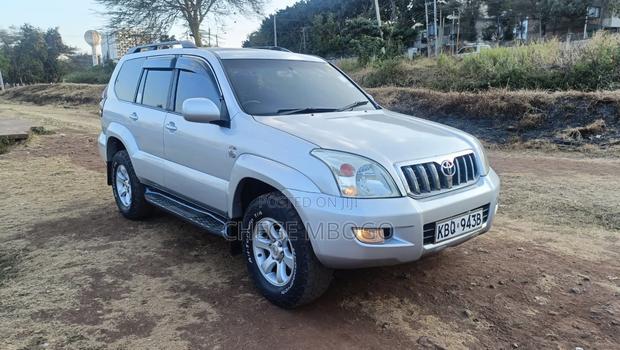 Toyota Land Cruiser Prado 3.0 D-4D 5dr 2005 Silver