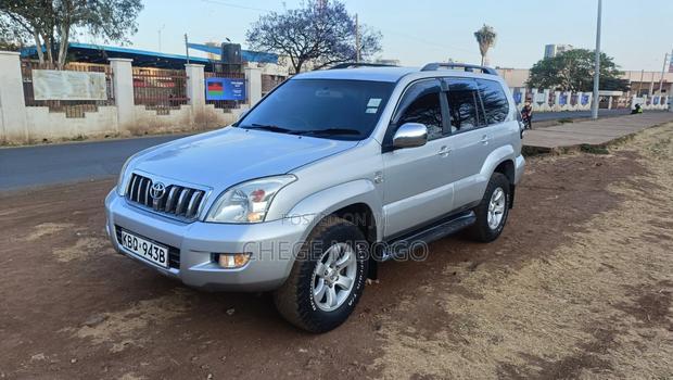 Toyota Land Cruiser Prado 3.0 D-4D 5dr 2005 Silver