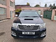 Toyota Hilux 3.0 D-4D 4x4 2013 Black for sale