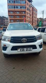 Toyota Hilux 2020 White for sale