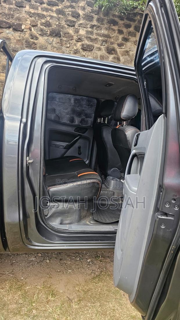 Ford Ranger 2015 Black