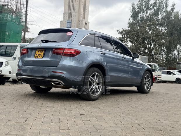 Mercedes-Benz GLE-Class 2016 Blue