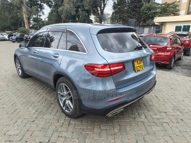 Mercedes-Benz GLC-Class 2016 Blue