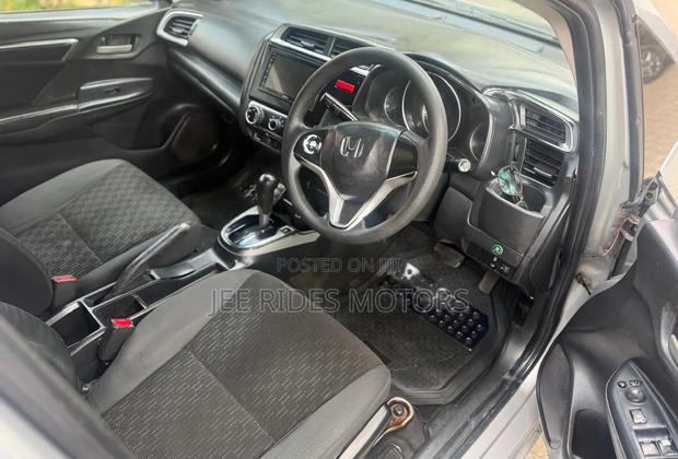 Honda Fit 2015