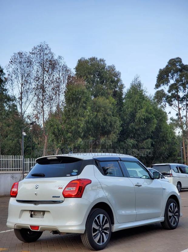 Suzuki Swift 2019 White