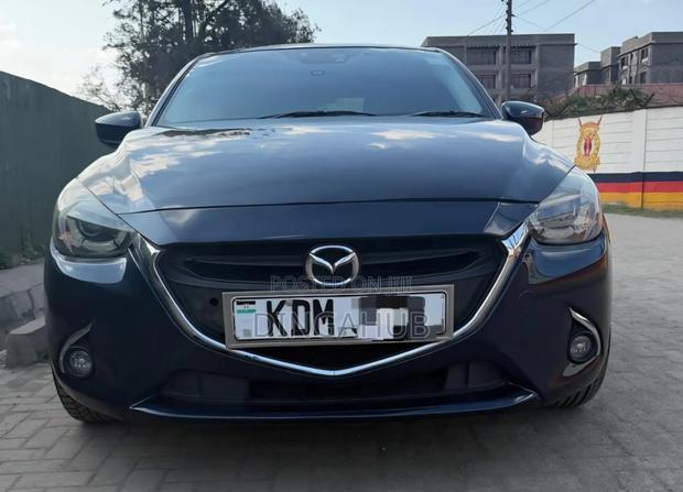 Mazda Demio 2016 Blue