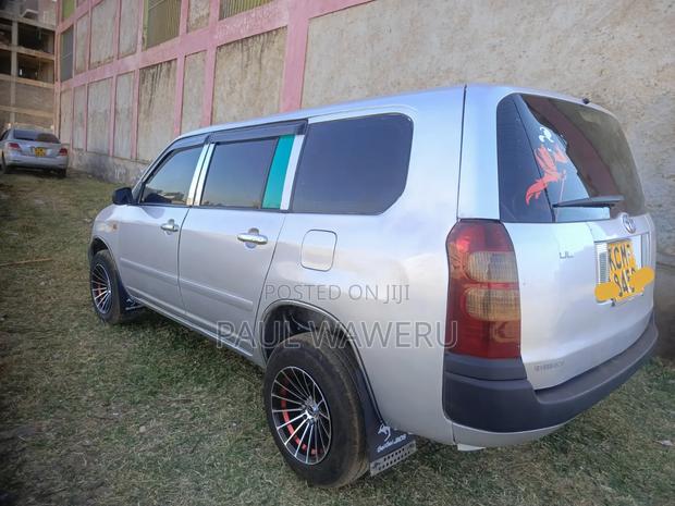 Toyota Succeed 2010 Silver