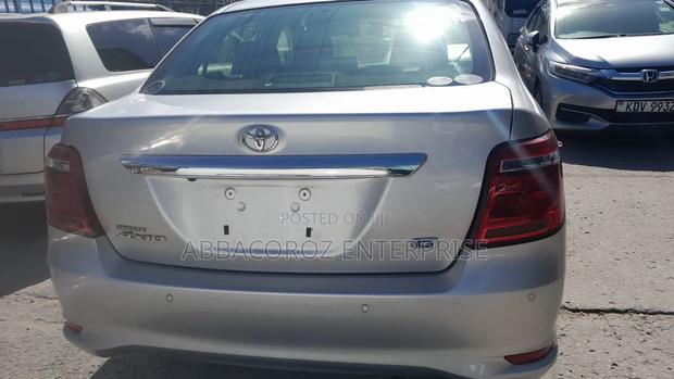Toyota Axio 2019 Silver