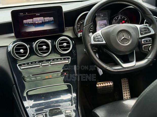 Mercedes-Benz GLC-Class 2017 White