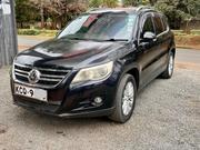 Volkswagen Tiguan 2011 Black for sale